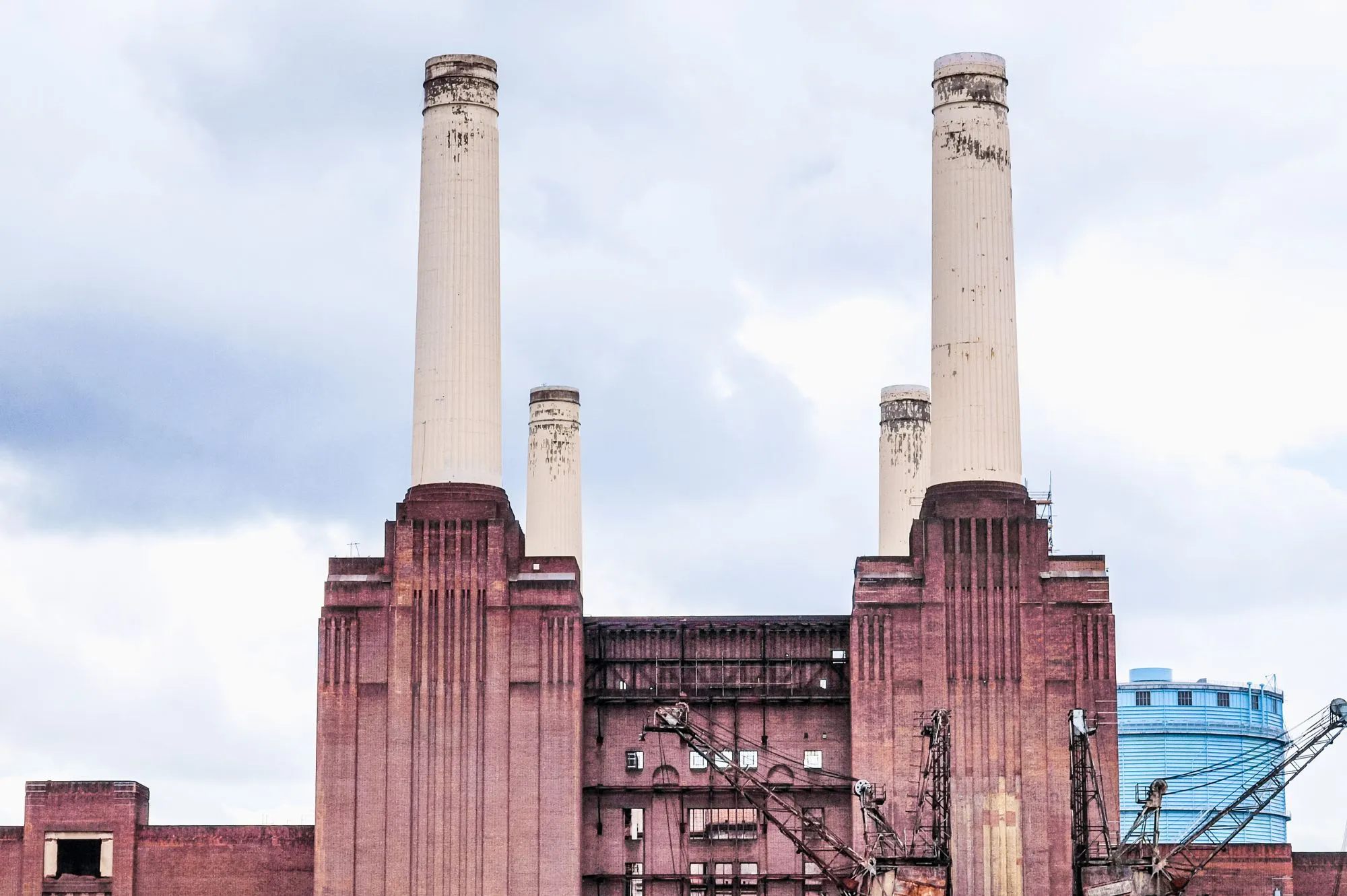 After builders cleaning in Battersea, London